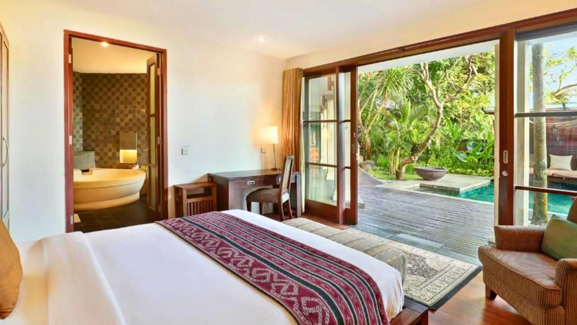 Dendalion 4 Bedroom Private Pool Villa Ju16 Jimbaran  Indonesia